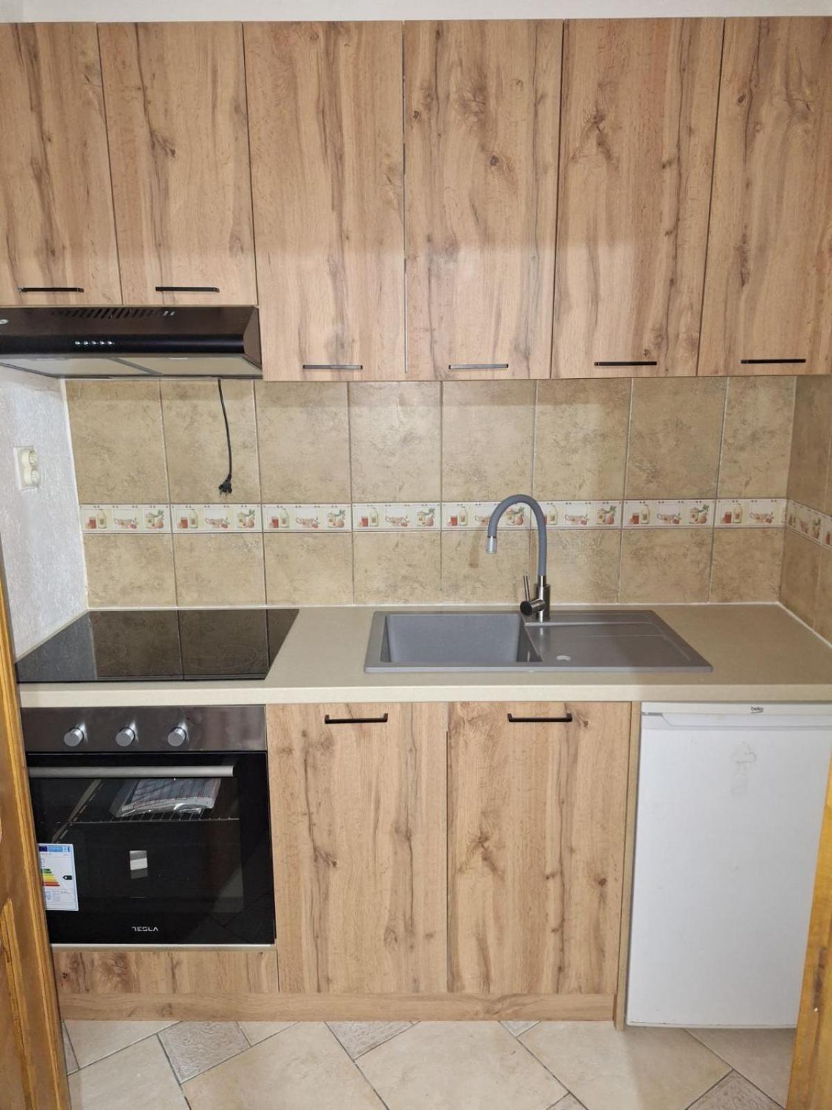 Guest House Sljuka Котор Екстер'єр фото